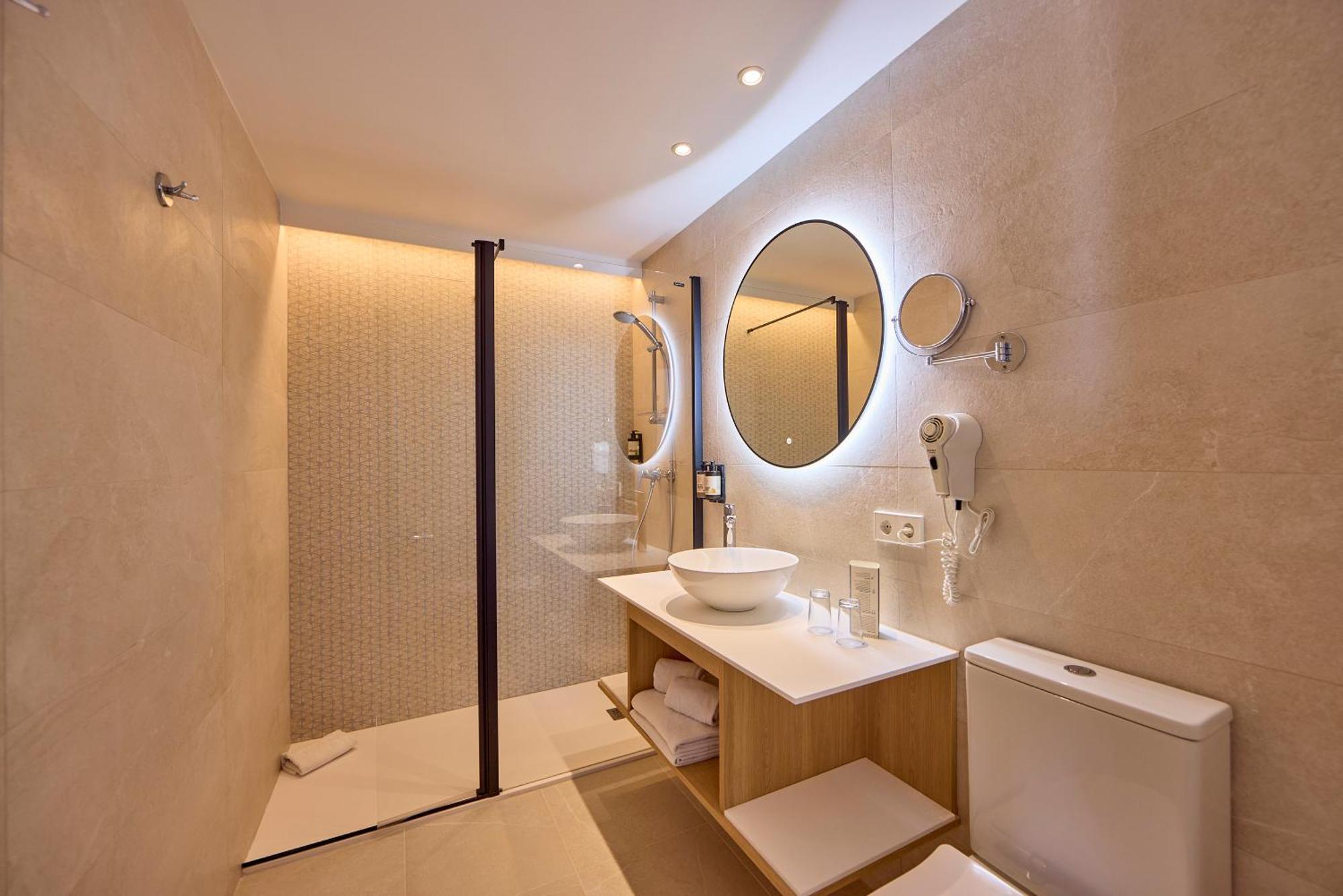 Universal Hotel Bikini Cala Millor  Luaran gambar