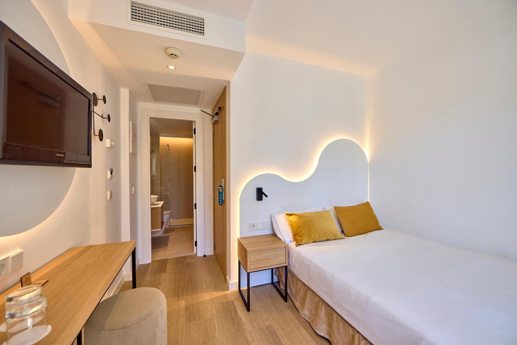Universal Hotel Bikini Cala Millor  Luaran gambar