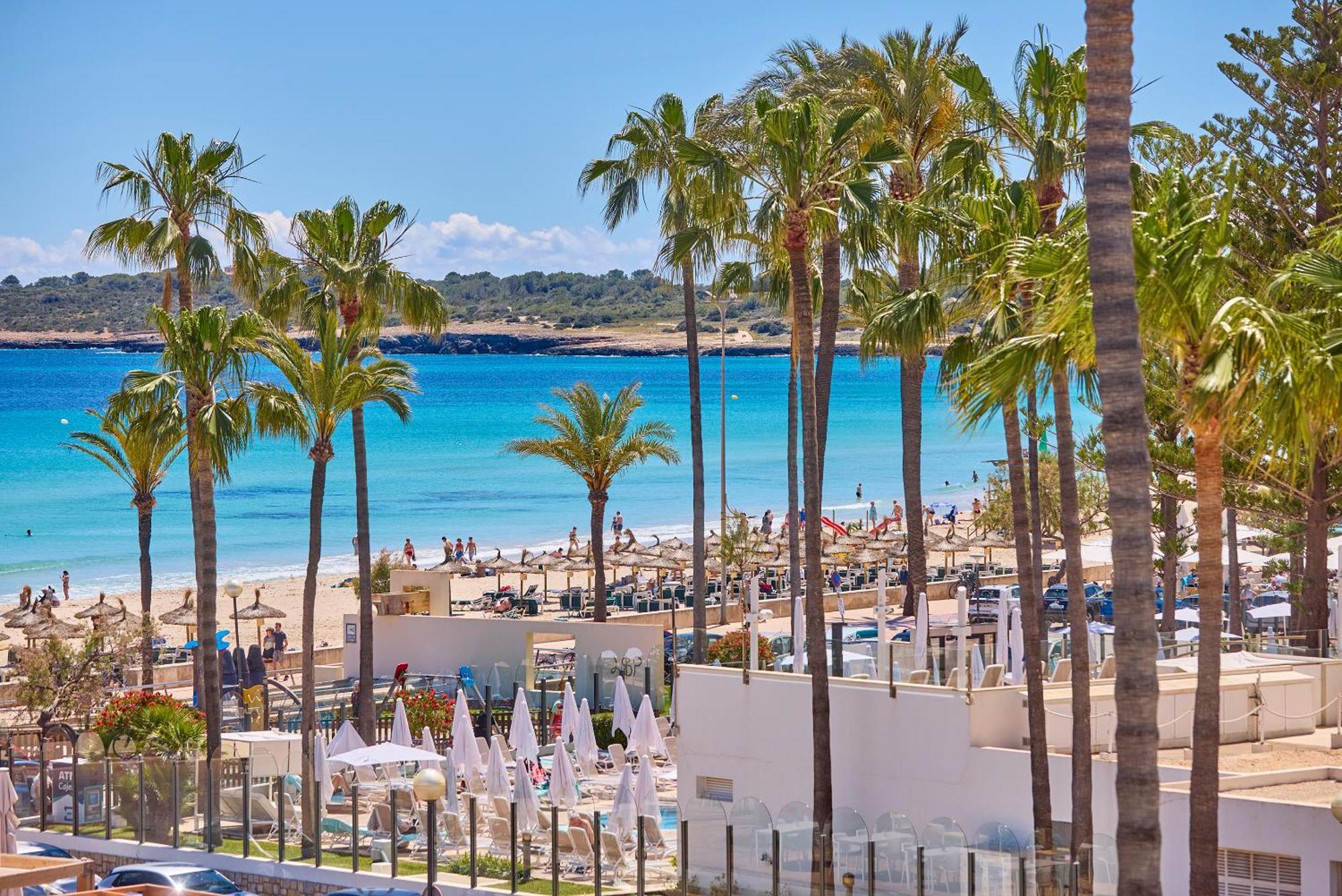 Universal Hotel Bikini Cala Millor  Luaran gambar